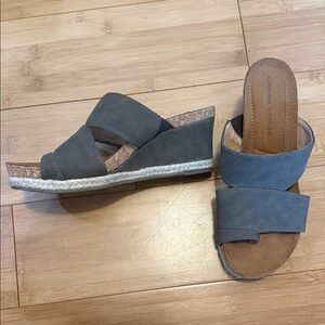 Adrienne Vittadini Charcoal Wedge Slides